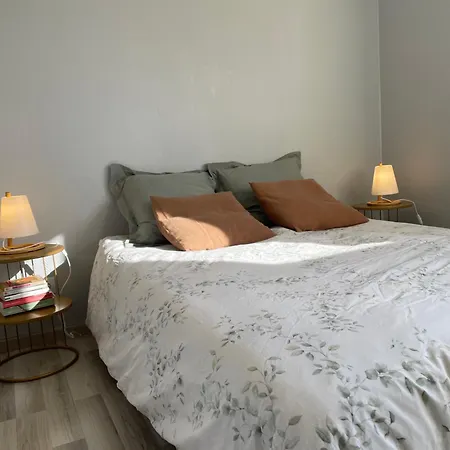 Au Coeur De La Vallee Bleue Apartment